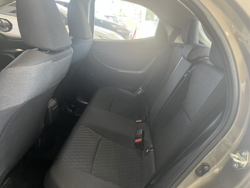 TOYOTA Yaris d’occasion à vendre à LATTES chez ADL (Photo 12)