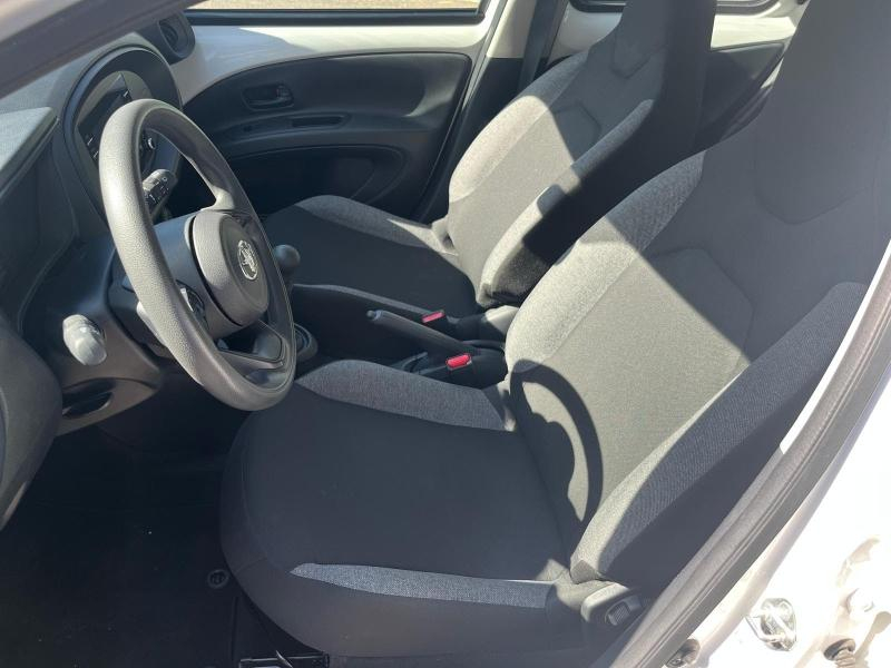 TOYOTA Aygo X d’occasion à vendre à LATTES chez ADL (Photo 10)