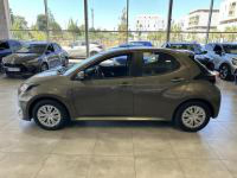 TOYOTA Yaris d’occasion à vendre à LATTES chez ADL (Photo 3)