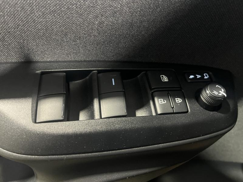 TOYOTA Yaris d’occasion à vendre à LATTES chez ADL (Photo 9)