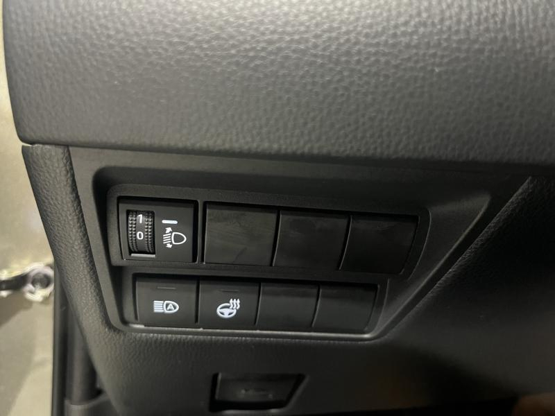 TOYOTA Yaris d’occasion à vendre à LATTES chez ADL (Photo 13)