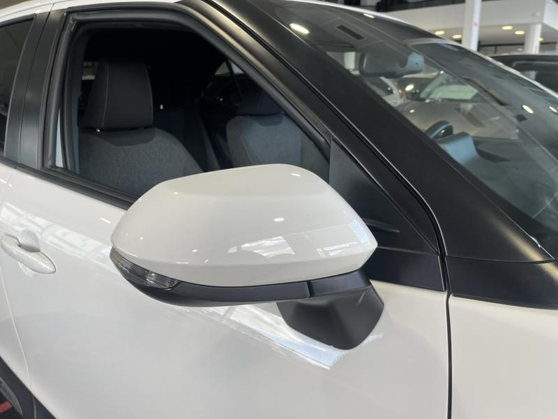 TOYOTA Yaris Cross d’occasion à vendre à LATTES chez ADL (Photo 12)